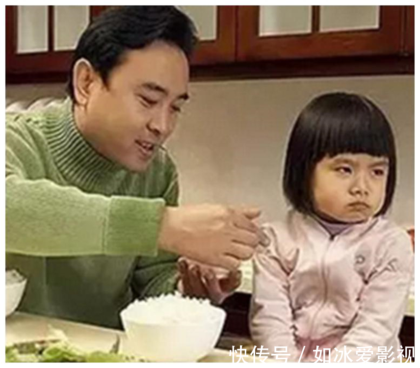 亲戚们|长大后没出息的孩子,吃饭时都有这“3种表现”第一种就让人讨厌