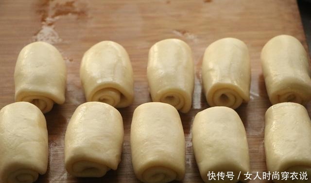  做法|家里有面粉试试这样吃，层次多又酥脆，食材简单，做法一看就会