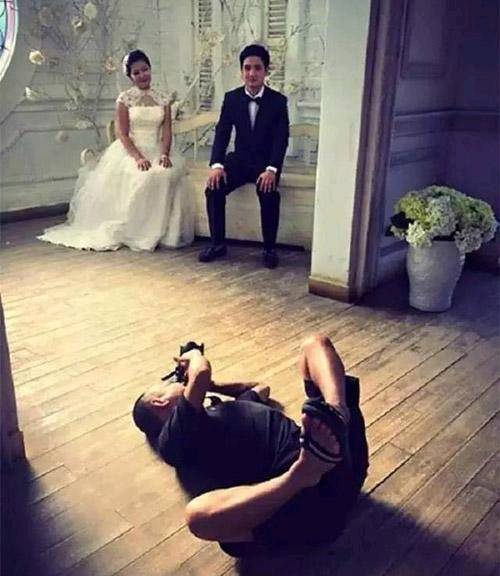 |搞笑图片幽默段子笑话当个摄影师不容易啊,拍照片还挺累的呢