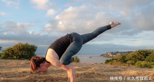 姿势|瑜伽飞鸽式,这样循序渐进进入安全又有效!