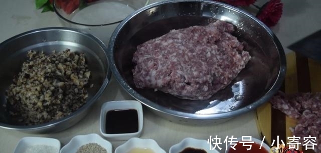 水淀粉|猪肉丸子最好吃的做法，简单美味又下饭，看看你喜欢吃不？