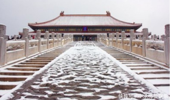 龙骑|故宫太和殿的龙椅可以传世500多年,它究竟是什么材质做的?