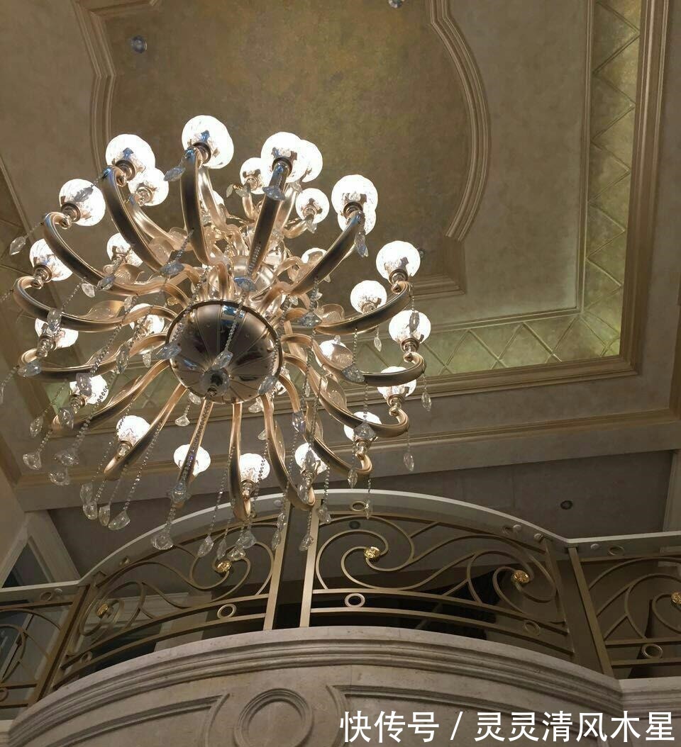 齐家具|268㎡欧式别墅完工实景,上齐家具美得跟样板间一样,晒晒!