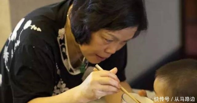 米其林|孙子长得像“米其林”很可爱,奶奶得意炫耀,医生:并非好事