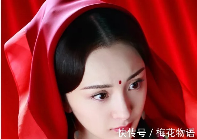 冷王&宠文相府唯一小公主抓周,抓住冷王不撒手,众人噤声抱……错了