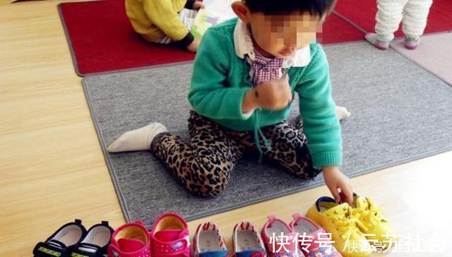很无奈|刚给女儿买的鞋就被穿别人脚上了,家长的话让幼师辞职,很无奈