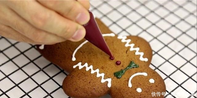 圣诞节手把手教你做有意思的姜饼小人,真的有传统手工的味道
