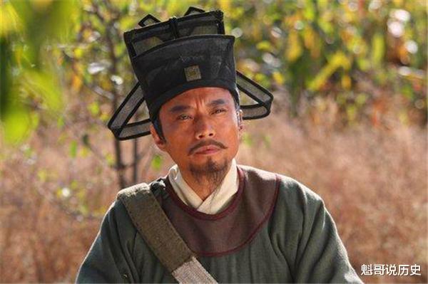 武松的三个结拜兄弟一个救他性命，一个令他落泪，一个让他寒心