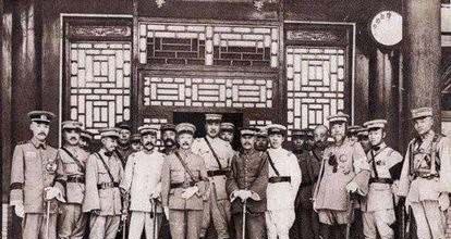 张宗昌|张宗昌为什么被叫做狗肉将军？难道是因为他喜欢吃狗肉吗？