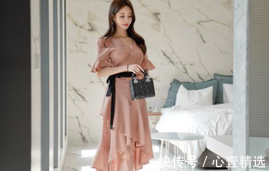 麂皮|女神孙允珠高清时尚搭配:麂皮雪茄泛棕纯黑系带仙女裙