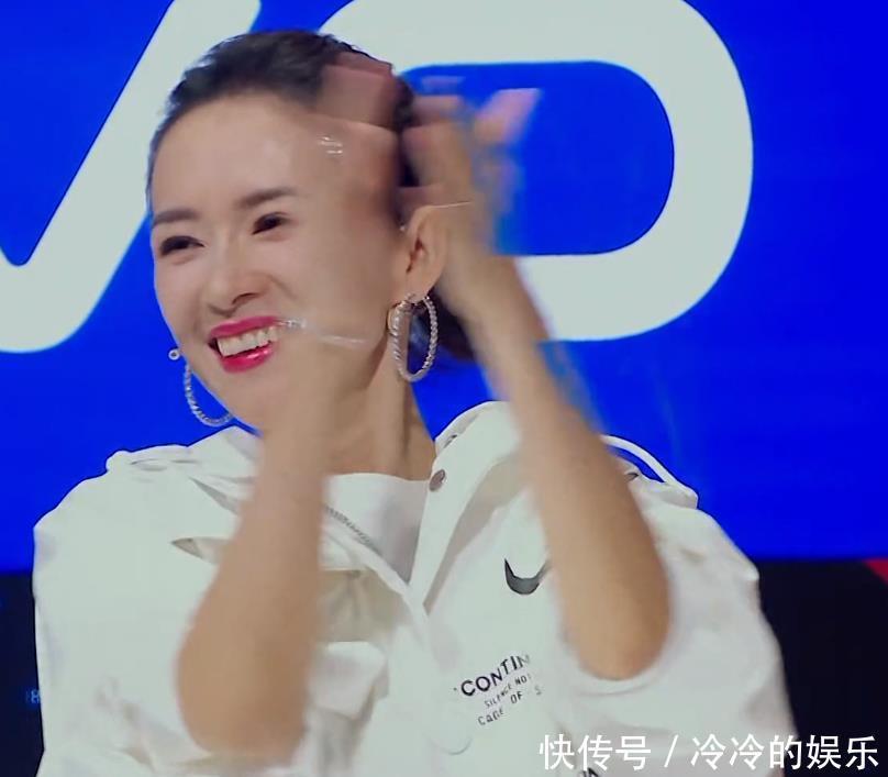 华晨宇模仿汪峰,爆笑演绎新歌《没有人在乎》,章子怡反应亮了