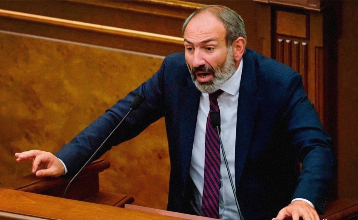 亚美尼亚总|拒绝投降!亚美尼亚鹰派军官发动兵变,帕希尼扬下令逮捕好兄弟