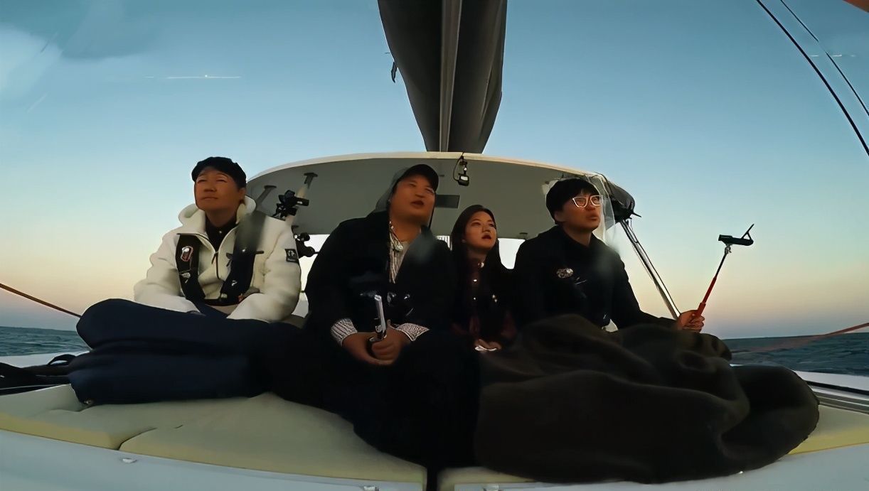  韩国|韩国综艺真能“作”，竟把节目搬到了航海游艇上