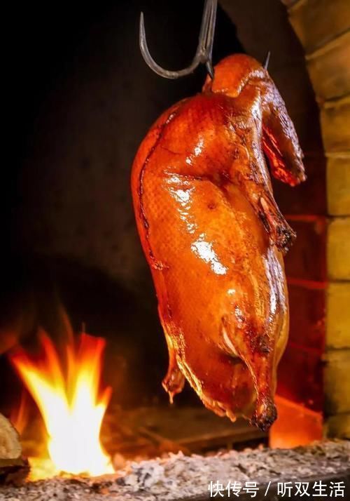 火爆全国的30款鸭，光看做法都能让人流口水，可以收藏了