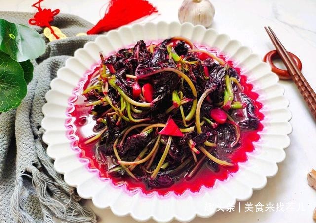 红苋菜|小暑过后,这菜被称为“金不换”,3元1把,清热解暑气,要常吃
