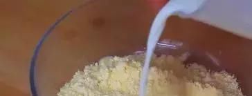 美味|玉米面我就喜欢这样吃,松软蓬松不粘牙,早餐吃它比面包美味