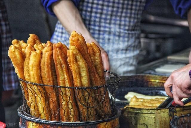 这三类生活中常见的食物，容易让人发胖，减肥人群尽量避开