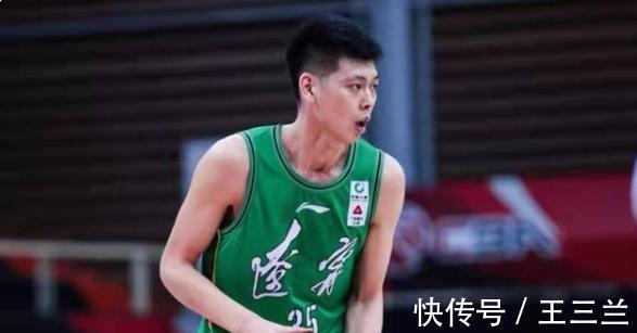 杨鸣|大胜16分!赵继伟25加9带飞辽宁,杨鸣不满防守场边怒吼一人弃用