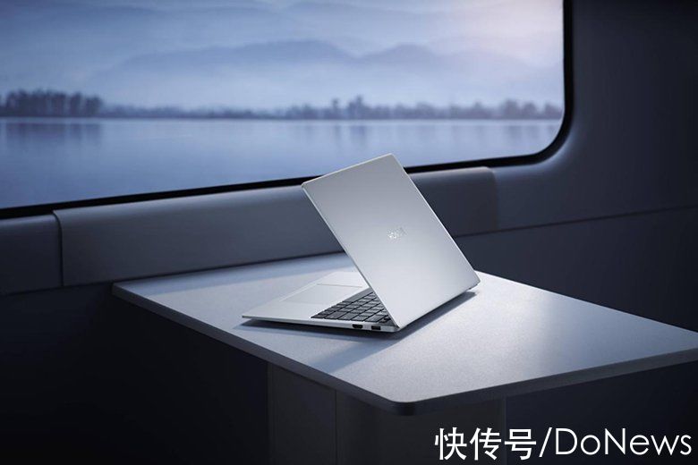 英特尔|Win11系统+10.7亿色触控屏 荣耀MagicBook V 14旗舰笔记本体验