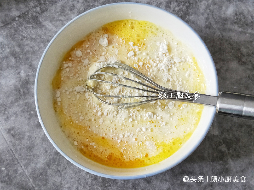 搅拌均匀|蛋挞液简单做法,3个鸡蛋,一瓶牛奶,儿子说比买的蛋挞还好吃