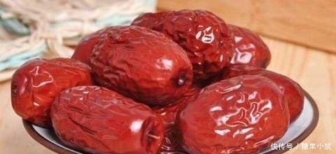 早上空腹吃|早上空腹吃6粒红枣，半月以后，你就看会看见好处了！