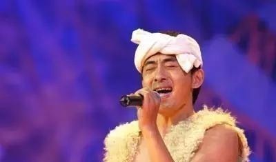 星光大道|从年入千万到无人问津,被揭穿身份后“消失”的阿宝,如今怎样