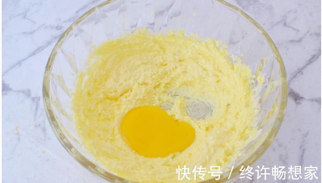 蔓越莓奶酥|周末的追剧零食就吃它，酥脆到一碰就掉渣，吃上就停不下来的节奏