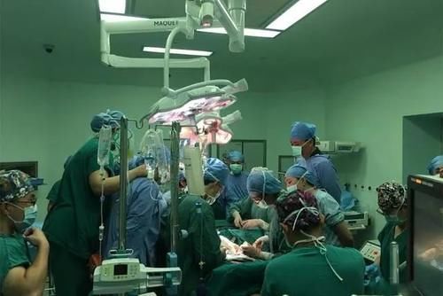 孩子|产妇生完孩子表示“想上厕所”,护士听完后,立马喊医生来抢救