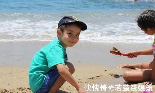 店员|孩子在超市里打碎一盒鸡蛋,店员要求10倍赔偿,母亲的做法被称赞