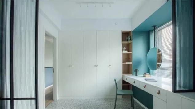 床头柜|利用9处掏个洞,简直不要太好用,细节看重一分,入住烦恼少一分