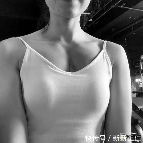 俯卧撑|听说胸肌好练，胸型难修，练成啥样一切随缘