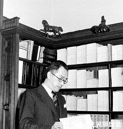 书目|胡适为清华学生开列最低限度的国学书目,徐志摩看了自叹不如