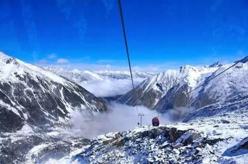 四川的网红景点，冬日如同冰雪王国，美丽的雪景让人不舍得离开