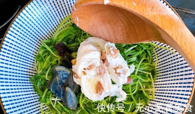 毛菜|秋天遇到这种蔬菜，再贵也要买，营养丰富，脆嫩爽口，去秋燥补钙！