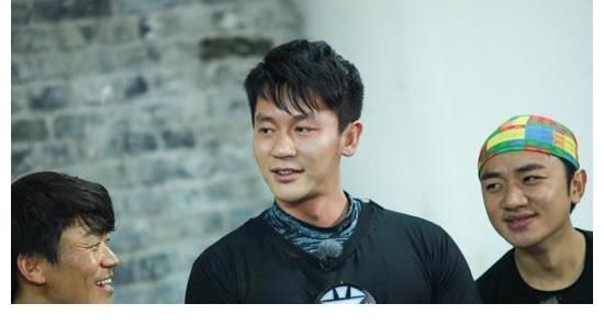 李晨的5620萬的粉絲也救不了他,退出跑男可能是最好的選擇