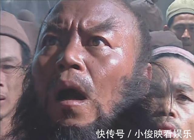 晁盖!宋江真正心腹有四个,除了花荣李逵和吴用,还有一人潜伏很深