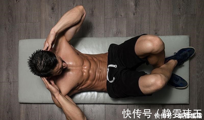 运动|练了一年多仰卧起坐,可做两三百个,怎么腹肌还是看不到