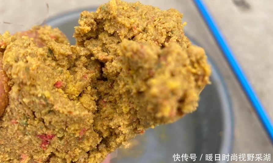 文章|钓草鱼是玉米好还是商品饵好?这篇文章告诉你草鱼饵该怎么选