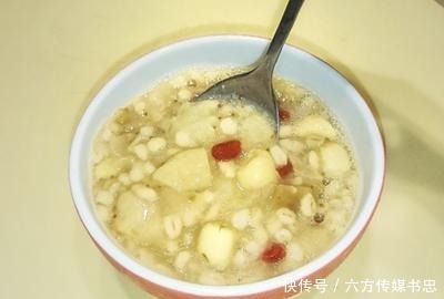 无花果搭配什么食材炖汤最滋润?6款家常无花果养生汤!健胃清肠