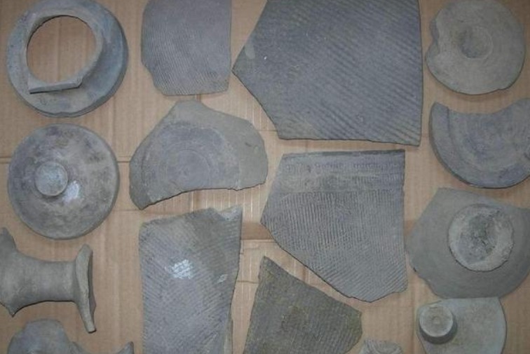 文物@十二连城烽火台发现普通瓦片,专家说它是难得文物,原因让人意外