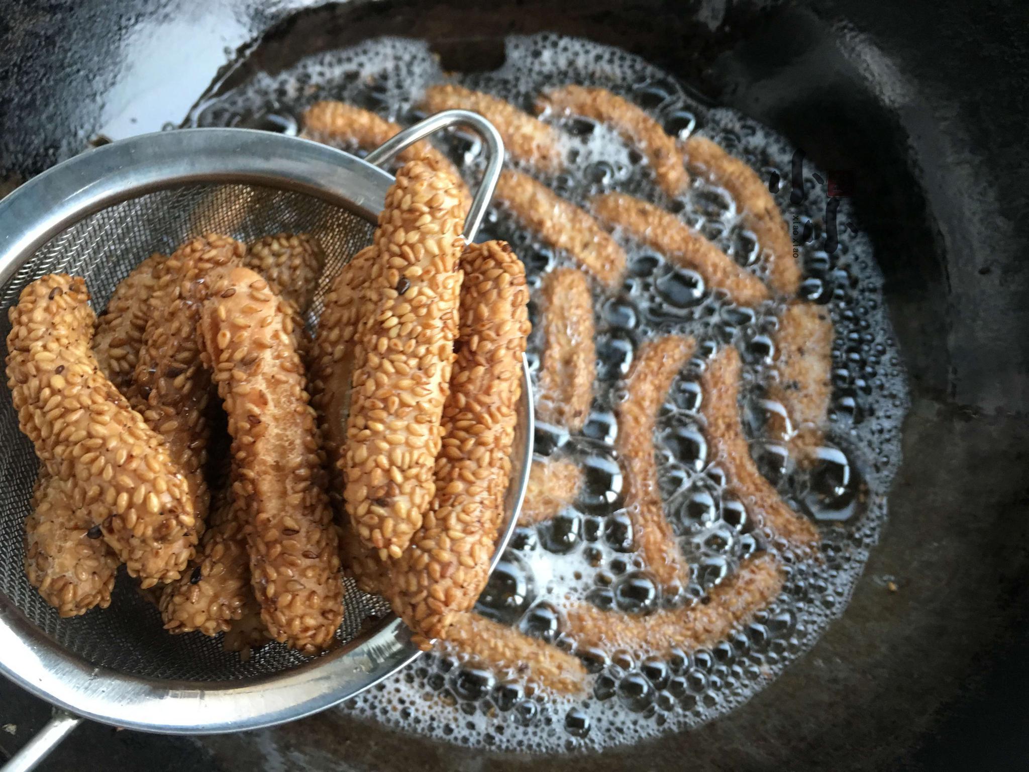 营养|吃炸货,换点新花样!香酥可口的芝麻条,营养高寓意也好