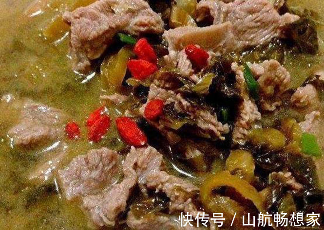 酸菜|想要延缓衰老,推荐多吃三种美食,淡化皱纹、滋润肌肤,好处多多