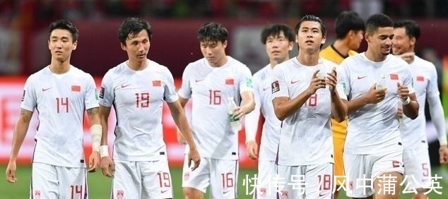 日本|国足战日本11人阵容呼之欲出,归化上场众望所归,3条线或做调整
