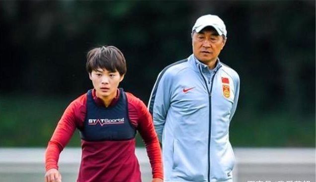 男足|国足取12强赛首胜后 中国足协发布国家女足新帅选聘工作通知