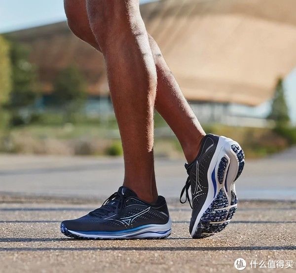 盘点 盘点最值得入手的5双国产跑鞋,良心推荐不含广告