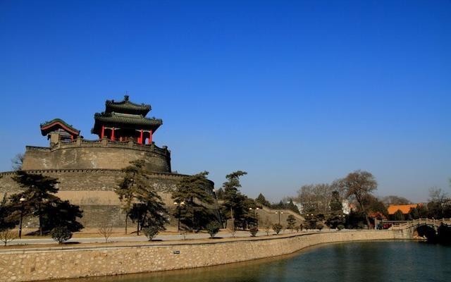 鸟窝|赵武灵王为什么要掏鸟窝、捉老鼠？赵武灵王是怎么死的？