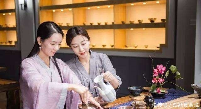 为啥|美国人整蒙了,此物在美国卖那么贵,为啥中国人还天天喝呢?