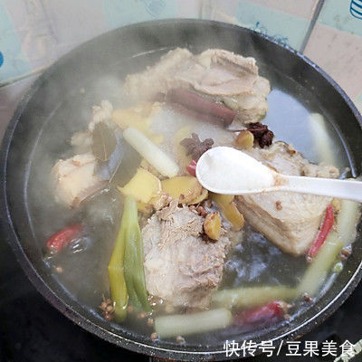 汁儿|梅菜扣肉，要的就是这个家常口儿