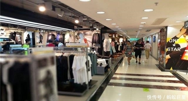 衣服|商场卖不出去的衣服,最后是怎么处理的?今天才明白了