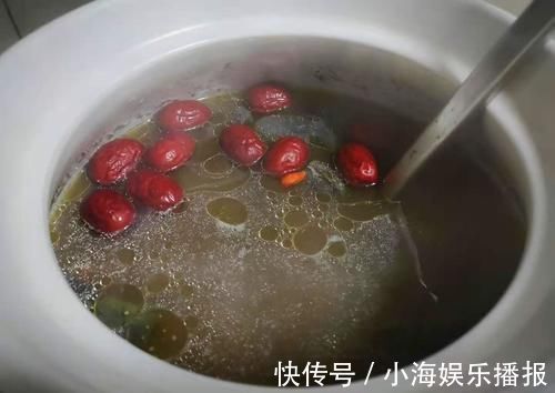 滋补|冬天，喝牛羊肉汤不如喝它，鲜美滋补又好喝，一碗下肚全身暖和！